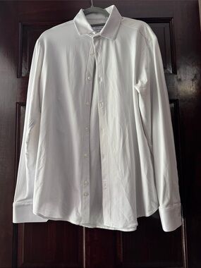 Mizzen+Main White Long-Sleeve Dress Shirt